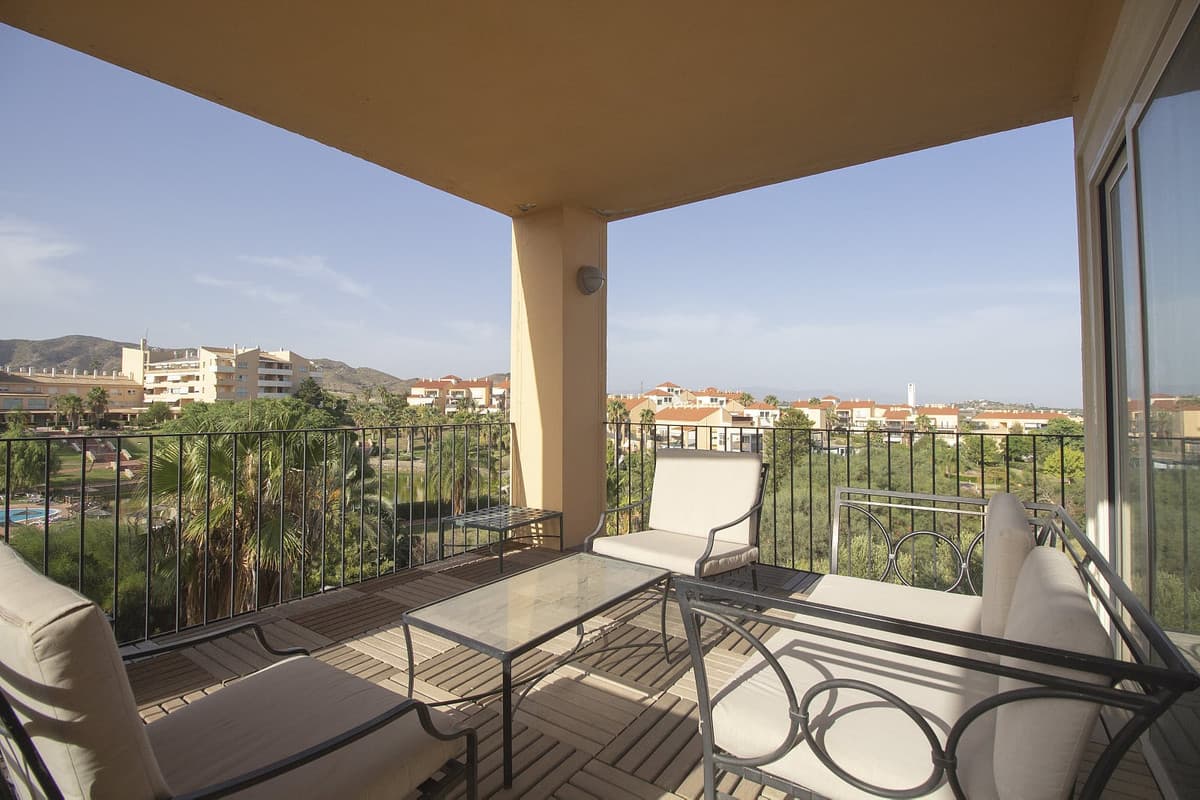 Middle Floor Apartment in Alhaurín de la Torre — photo 10 of 10