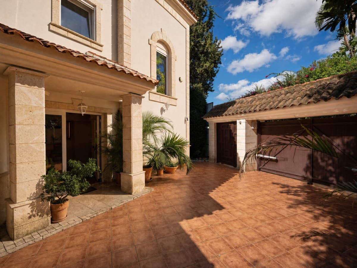 Detached Villa in El Rosario — photo 9 of 10