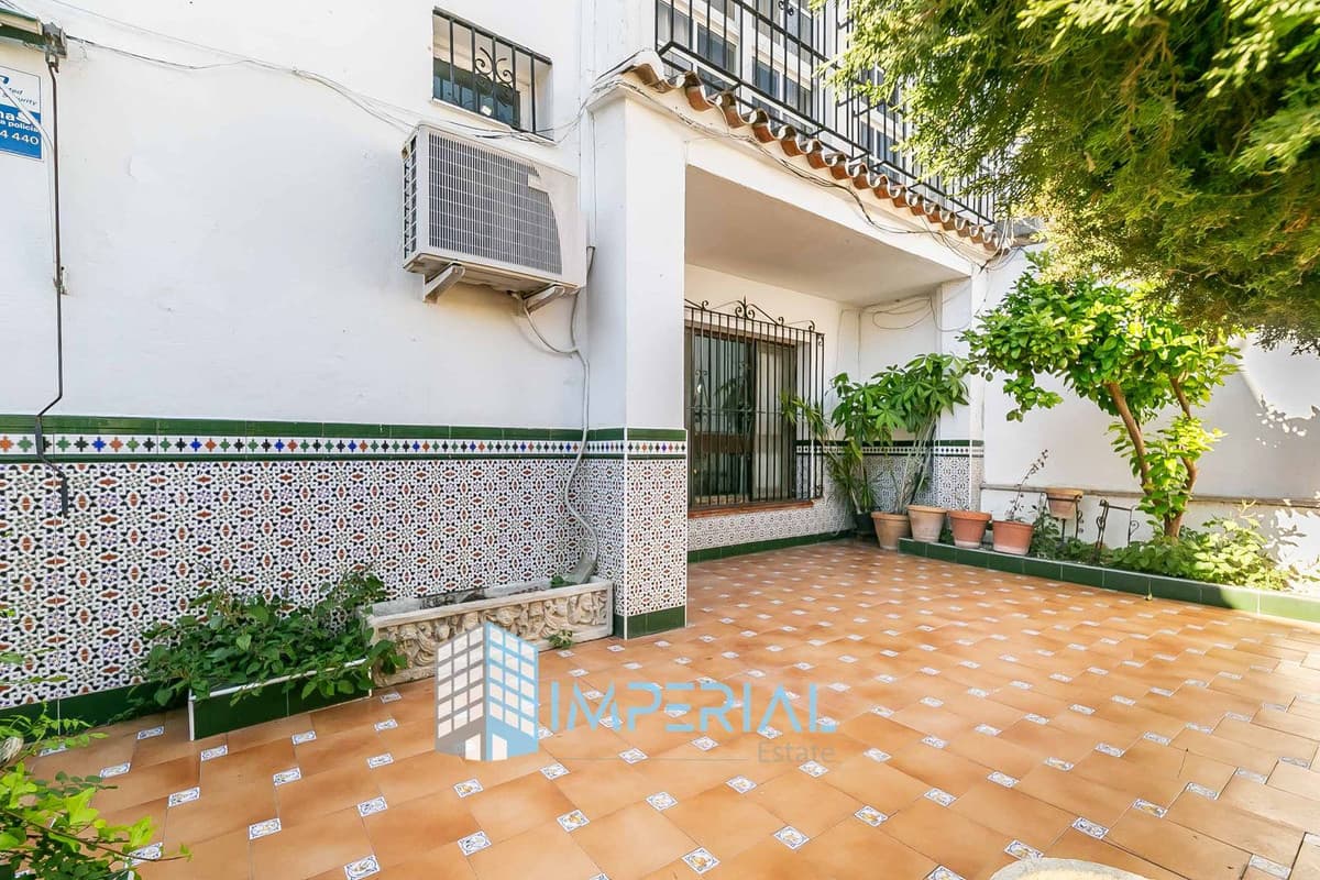 Townhouse in Fuengirola — photo 3 of 10