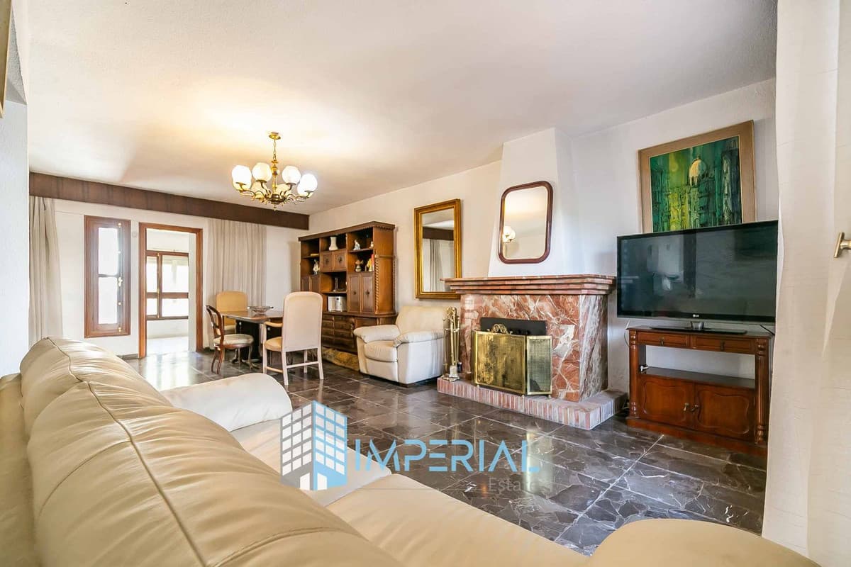 Townhouse in Fuengirola — photo 4 of 10