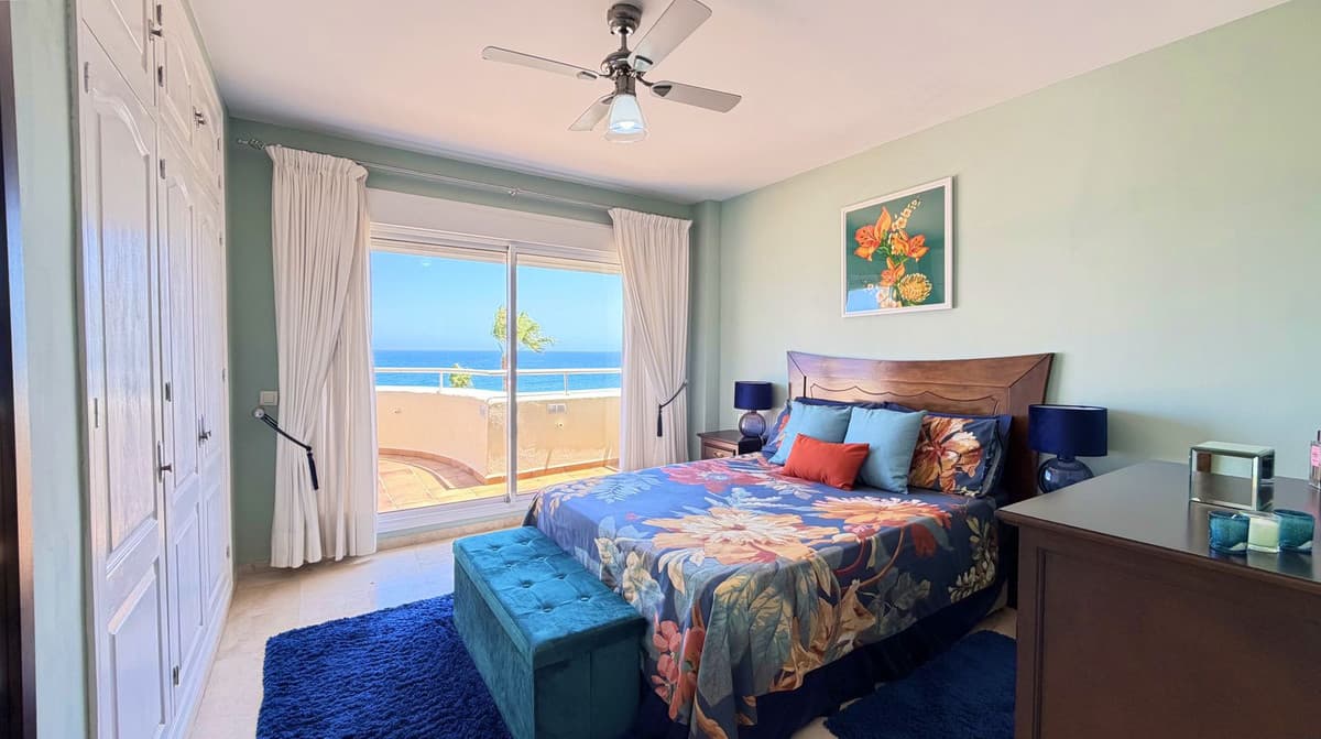 Penthouse in Estepona — photo 6 of 10