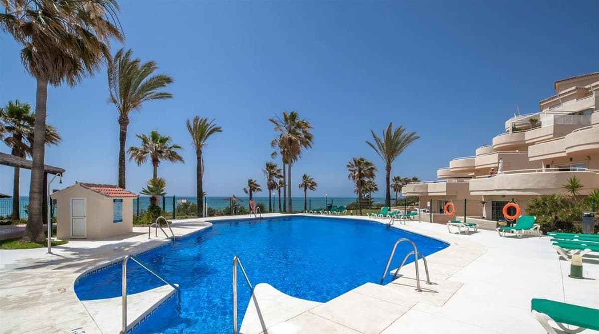 Penthouse in Estepona — photo 7 of 10