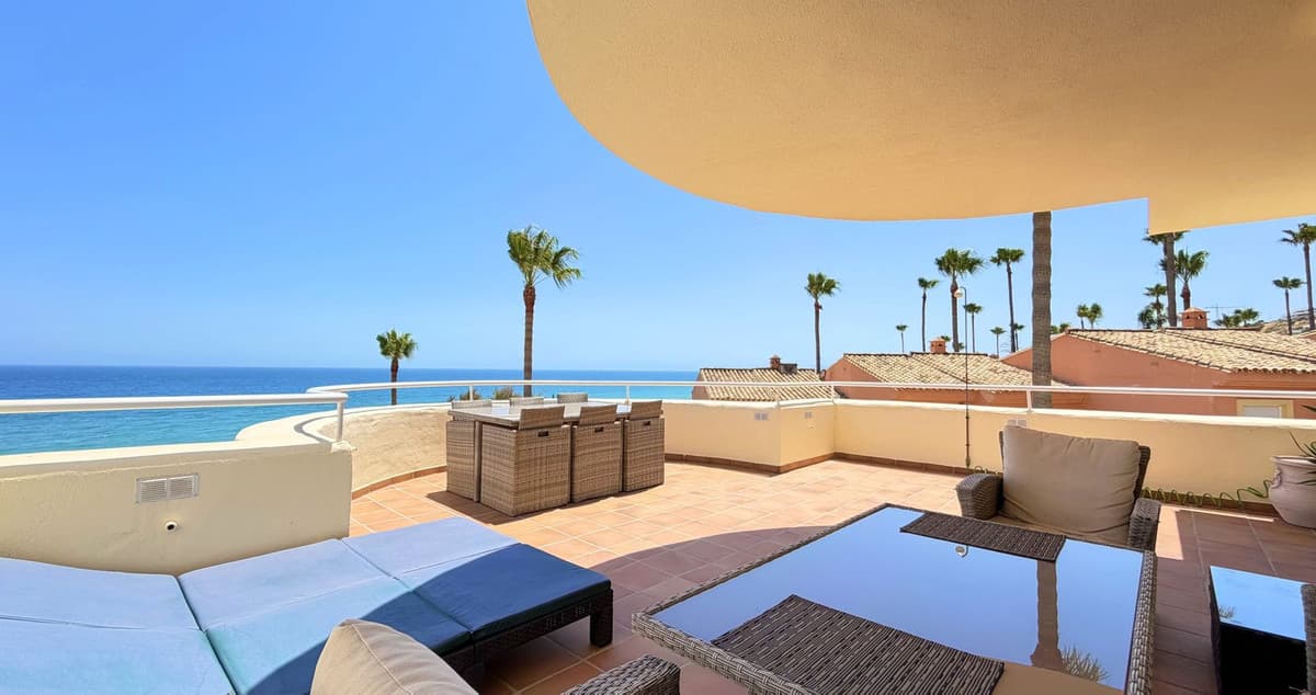 Penthouse in Estepona — photo 9 of 10