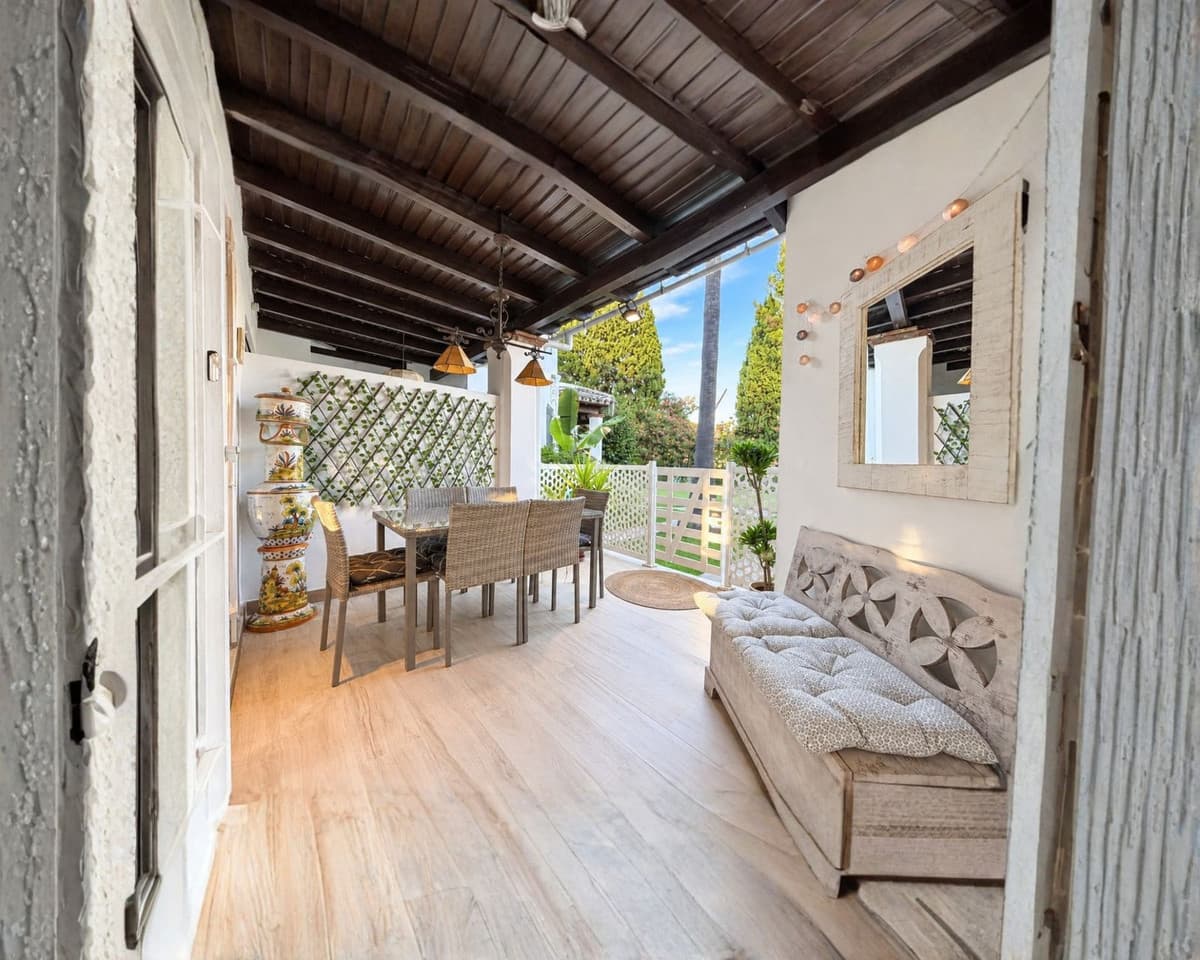 Townhouse in Nueva Andalucía — photo 6 of 10