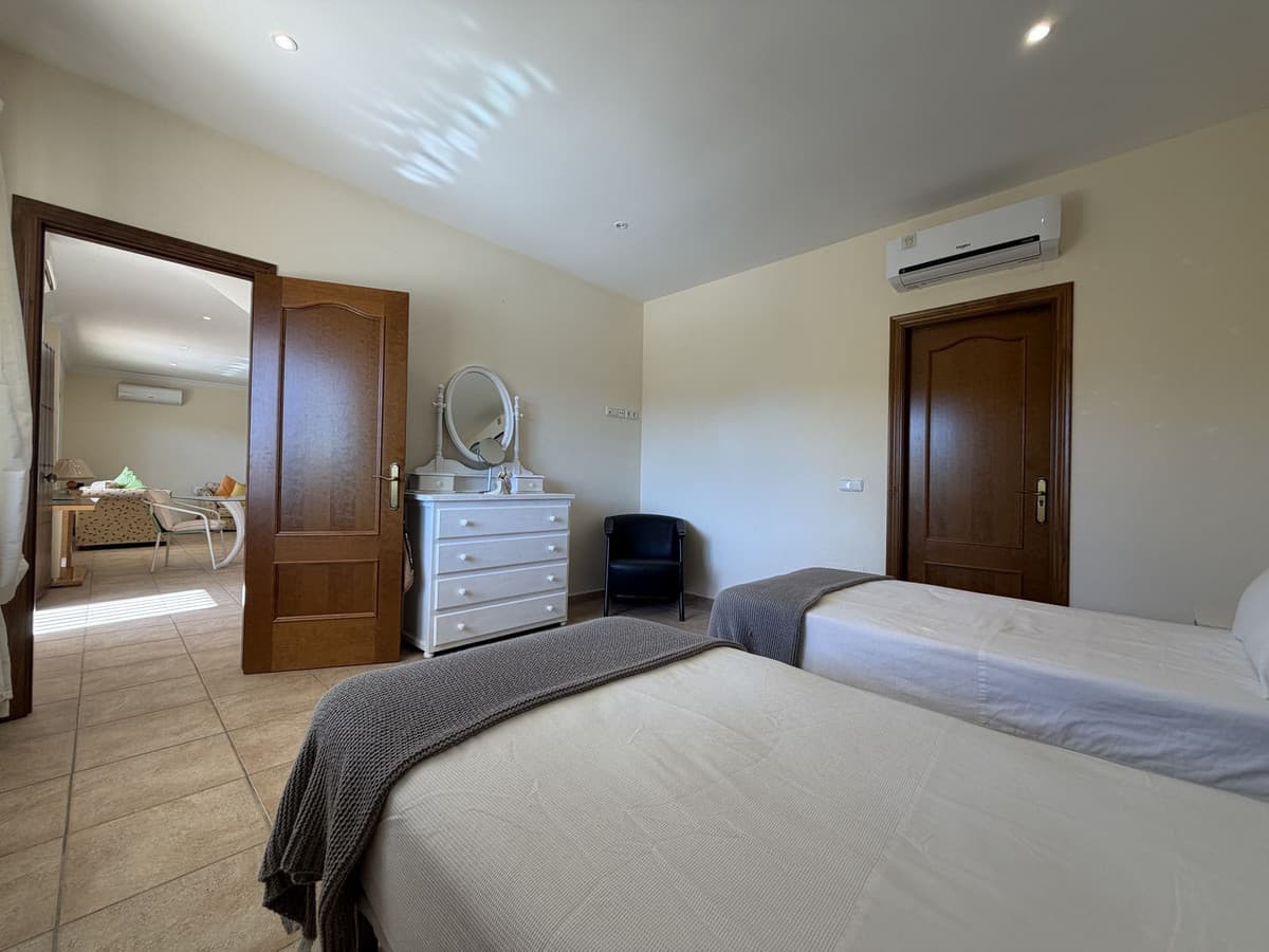 Detached Villa in Valle Romano — photo 10 of 10