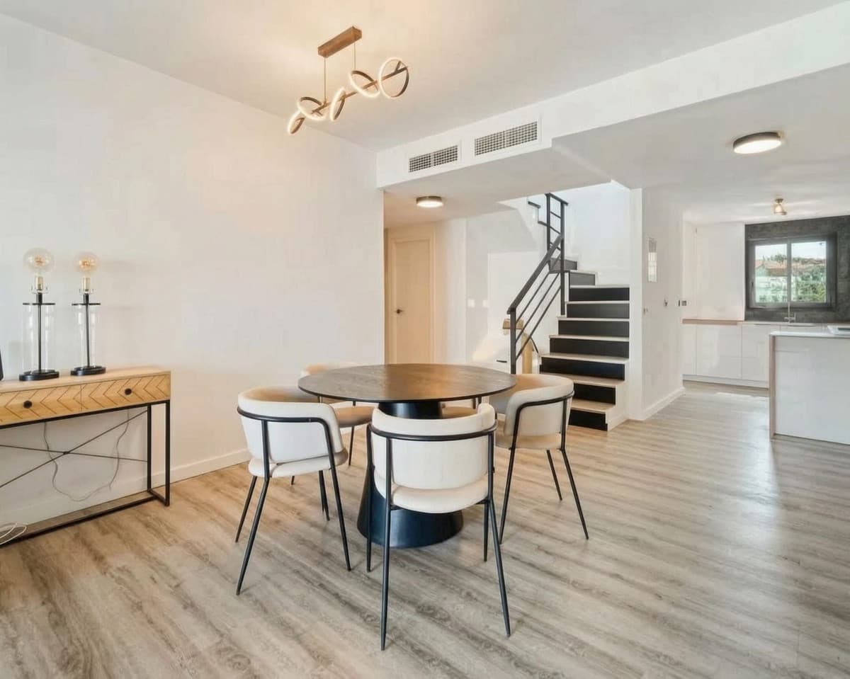 Duplex in Selwo — photo 1 of 10