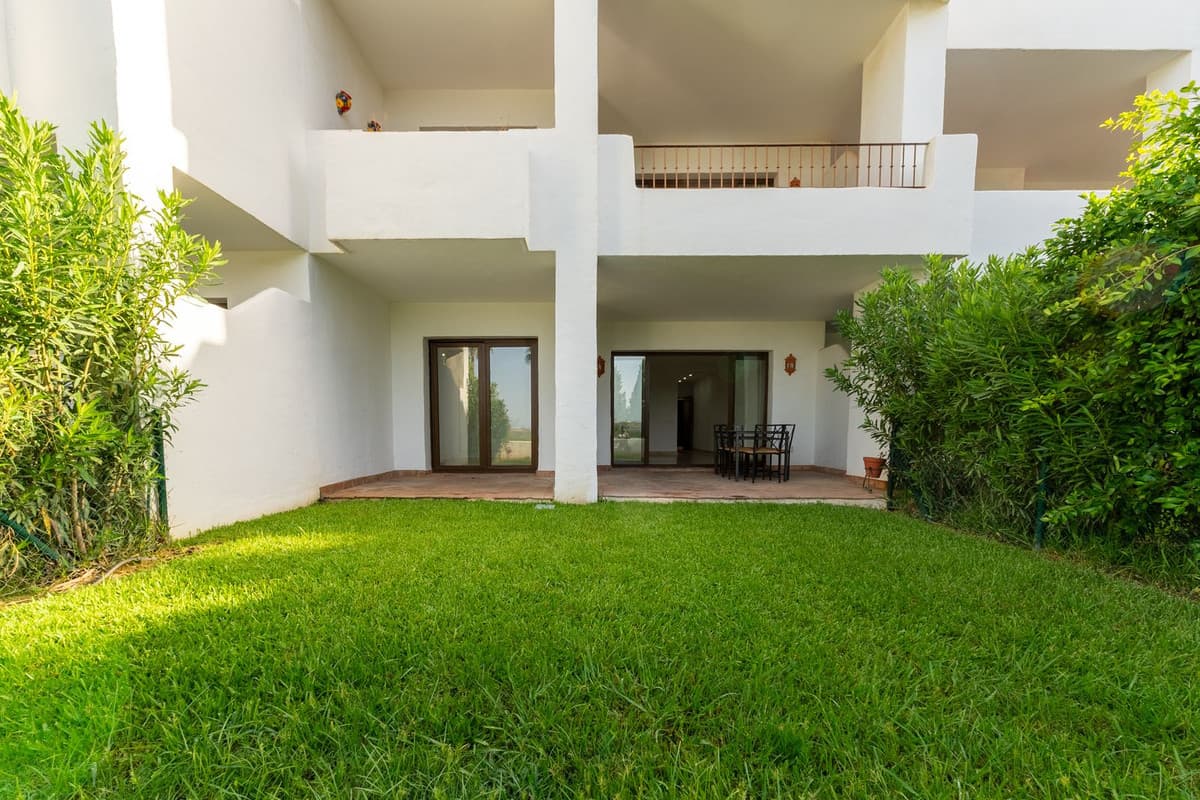 Ground Floor Apartment in Mijas Golf — photo 2 of 10