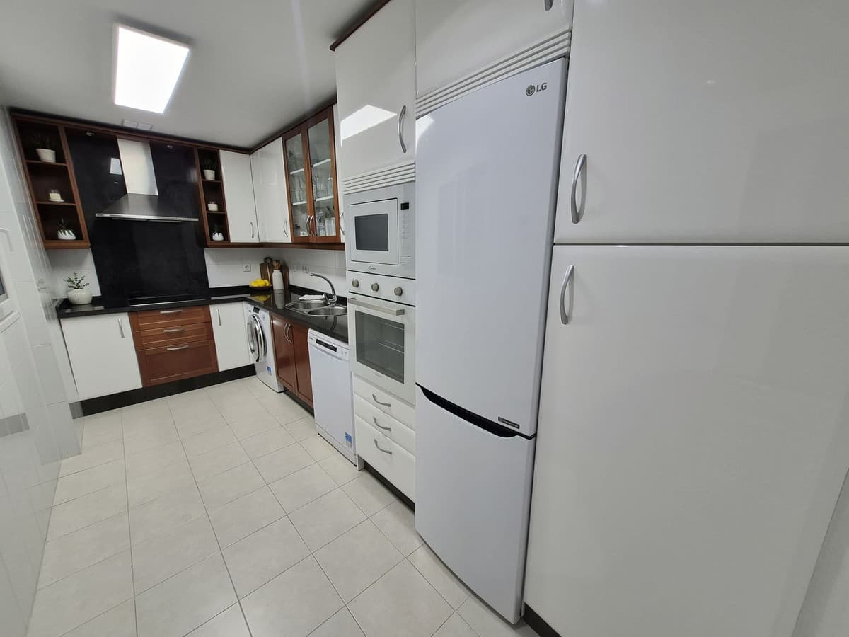 Ground Floor Apartment in Miraflores — photo 2 of 10