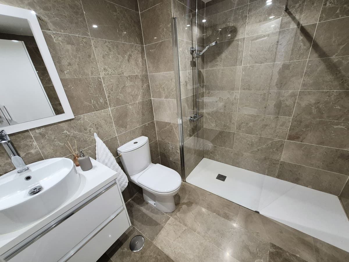 Ground Floor Apartment in Miraflores — photo 6 of 10