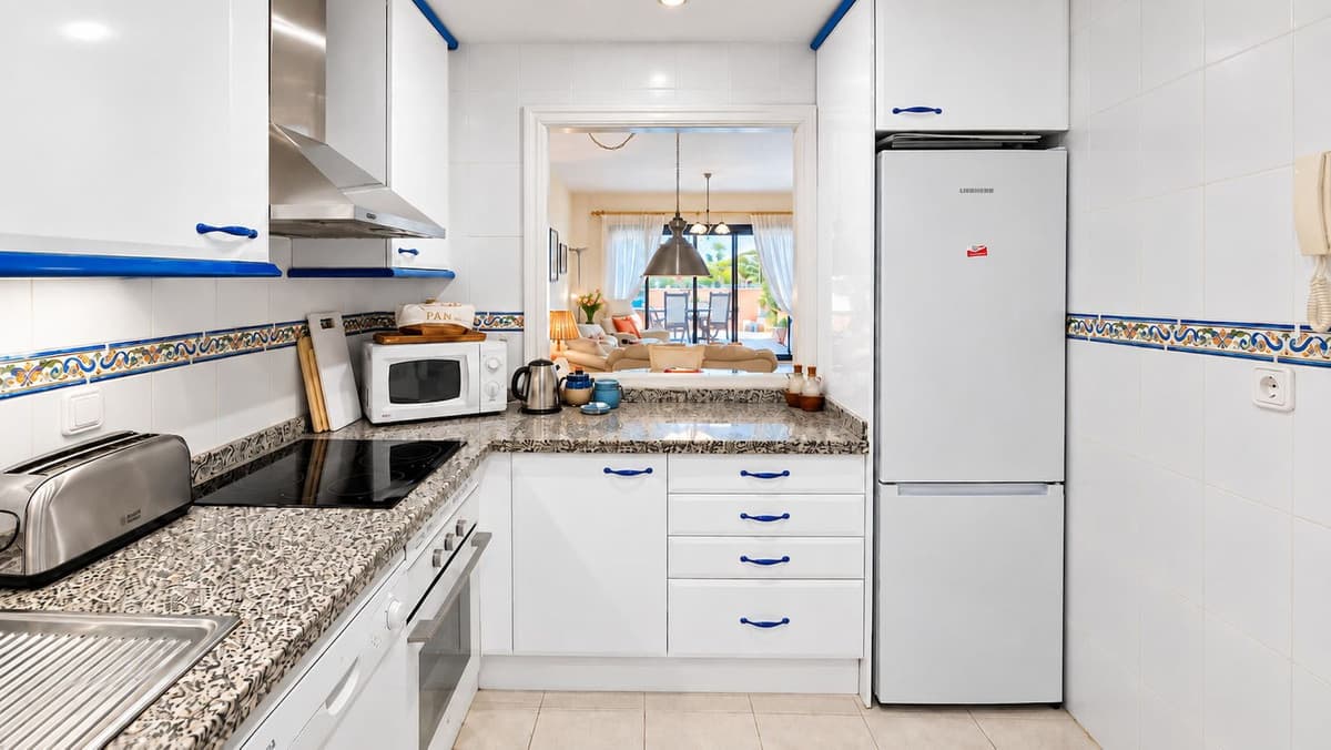 Ground Floor Apartment in La Duquesa — photo 4 of 10