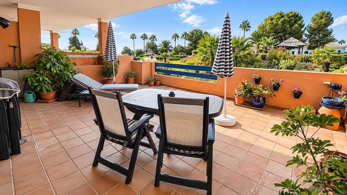 Ground Floor Apartment in La Duquesa — photo 9 of 10