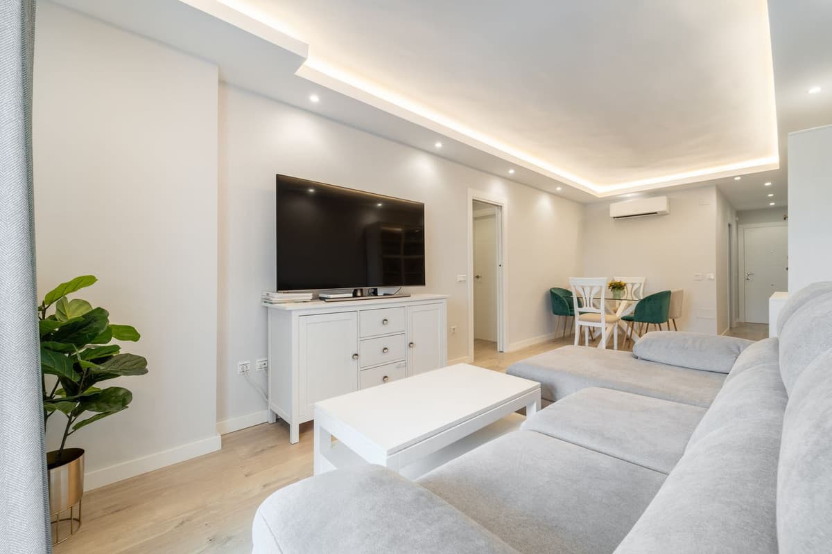 Middle Floor Apartment in Benalmadena — photo 3 of 10