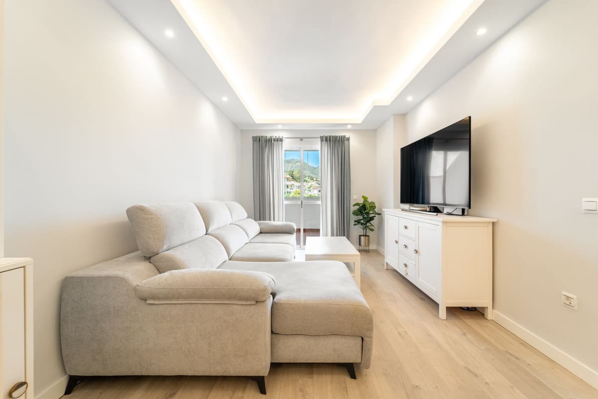 Middle Floor Apartment in Benalmadena — photo 8 of 10