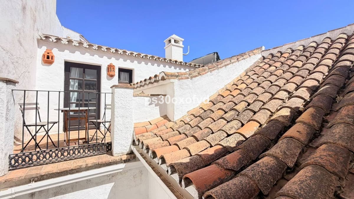 Townhouse in Casares Pueblo — photo 7 of 10