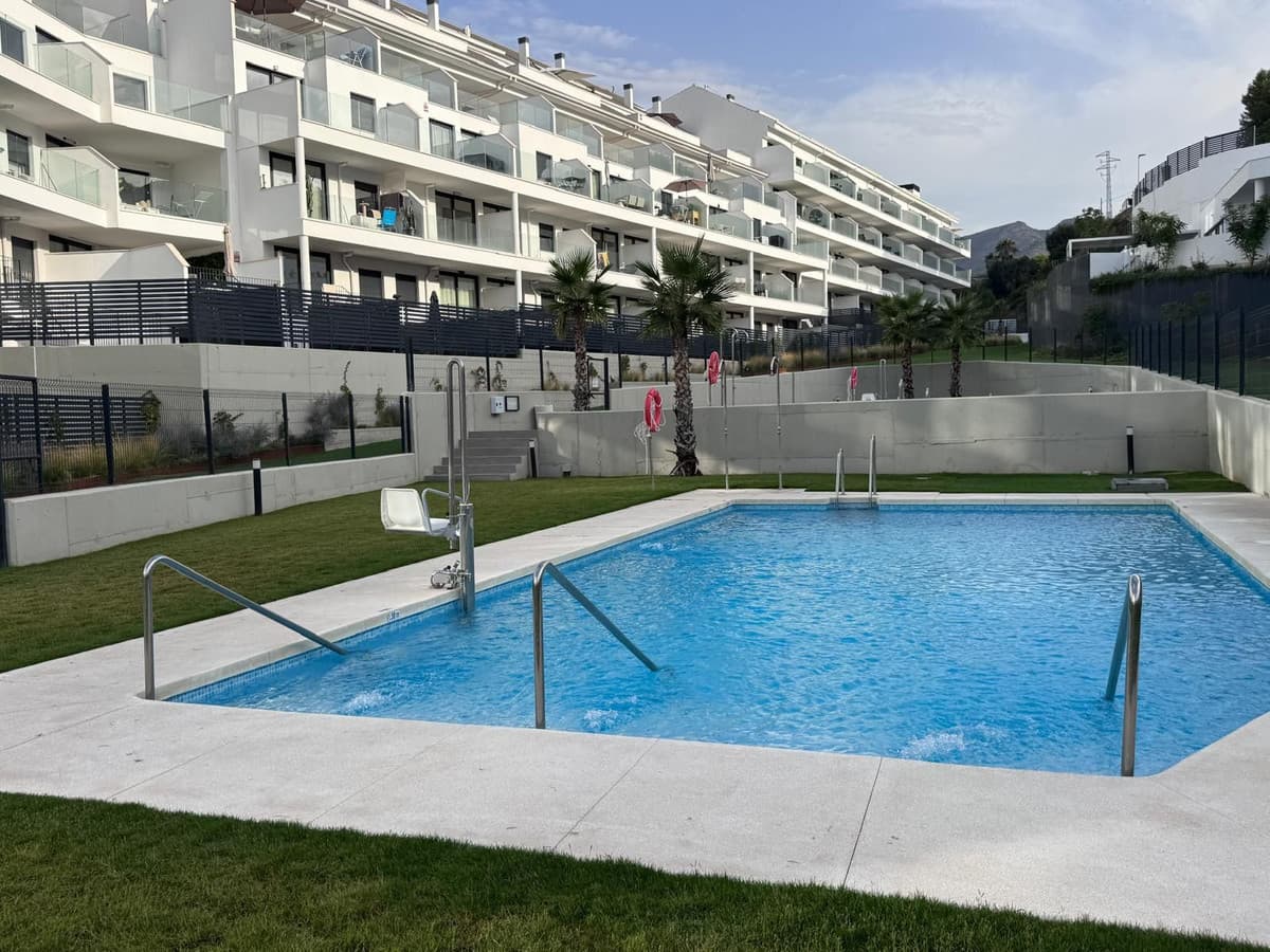 Middle Floor Apartment in Torreblanca — photo 2 of 10