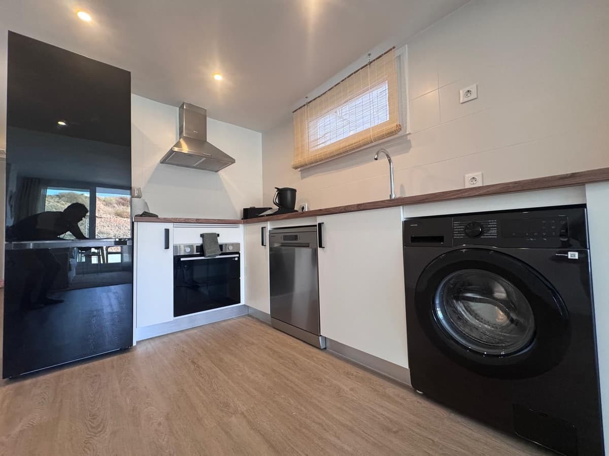 Middle Floor Apartment in Torreblanca — photo 7 of 10