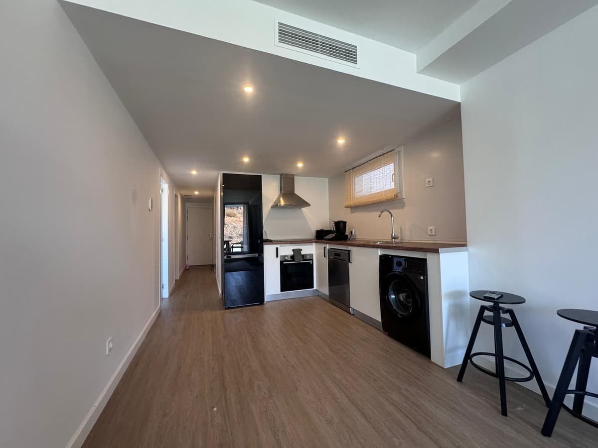 Middle Floor Apartment in Torreblanca — photo 8 of 10