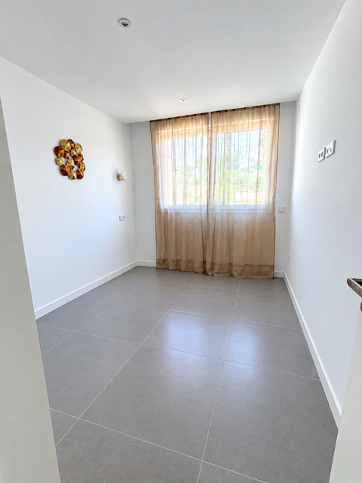 Middle Floor Apartment in Fuengirola — photo 10 of 10