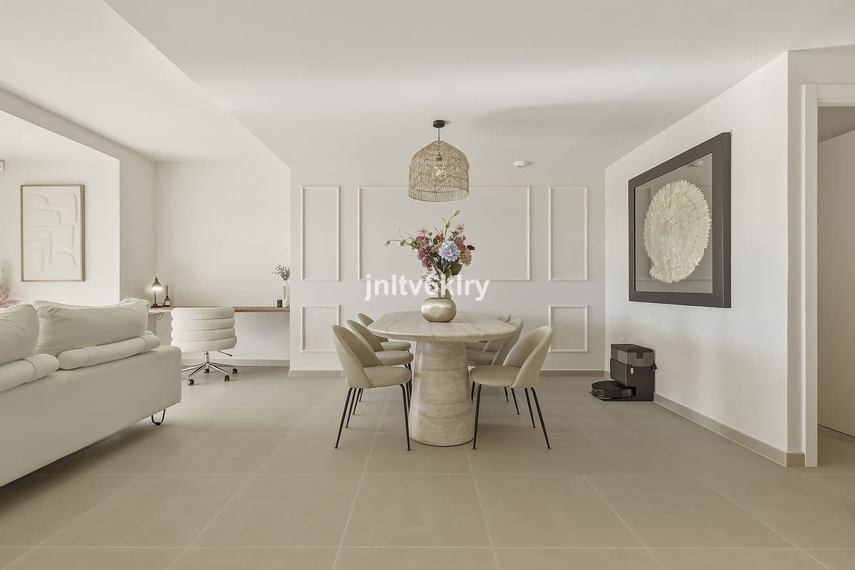 Middle Floor Apartment in Cancelada — photo 7 of 10