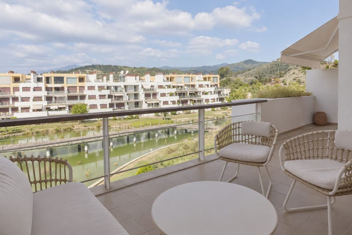 Penthouse Duplex in Benahavís — photo 2 of 10