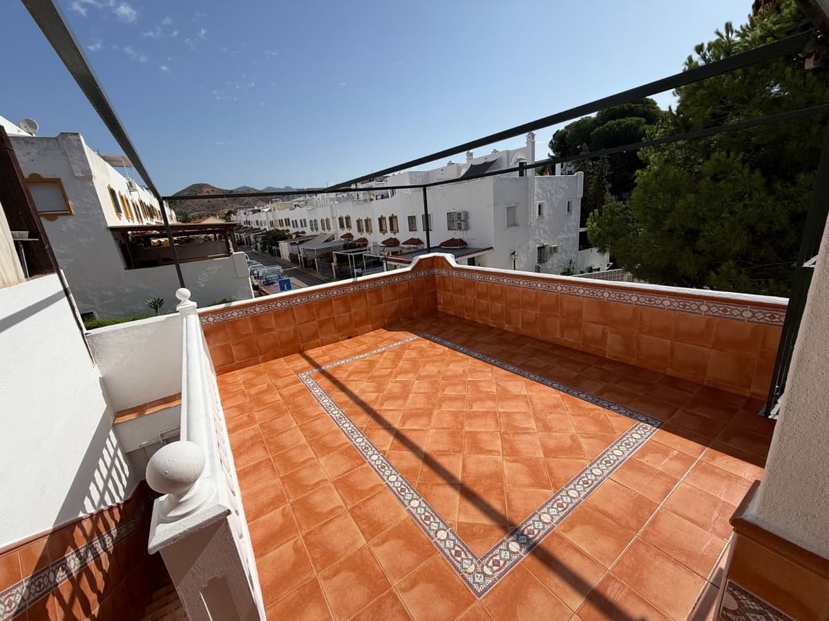 Semi-Detached House in Marbella — photo 2 of 10