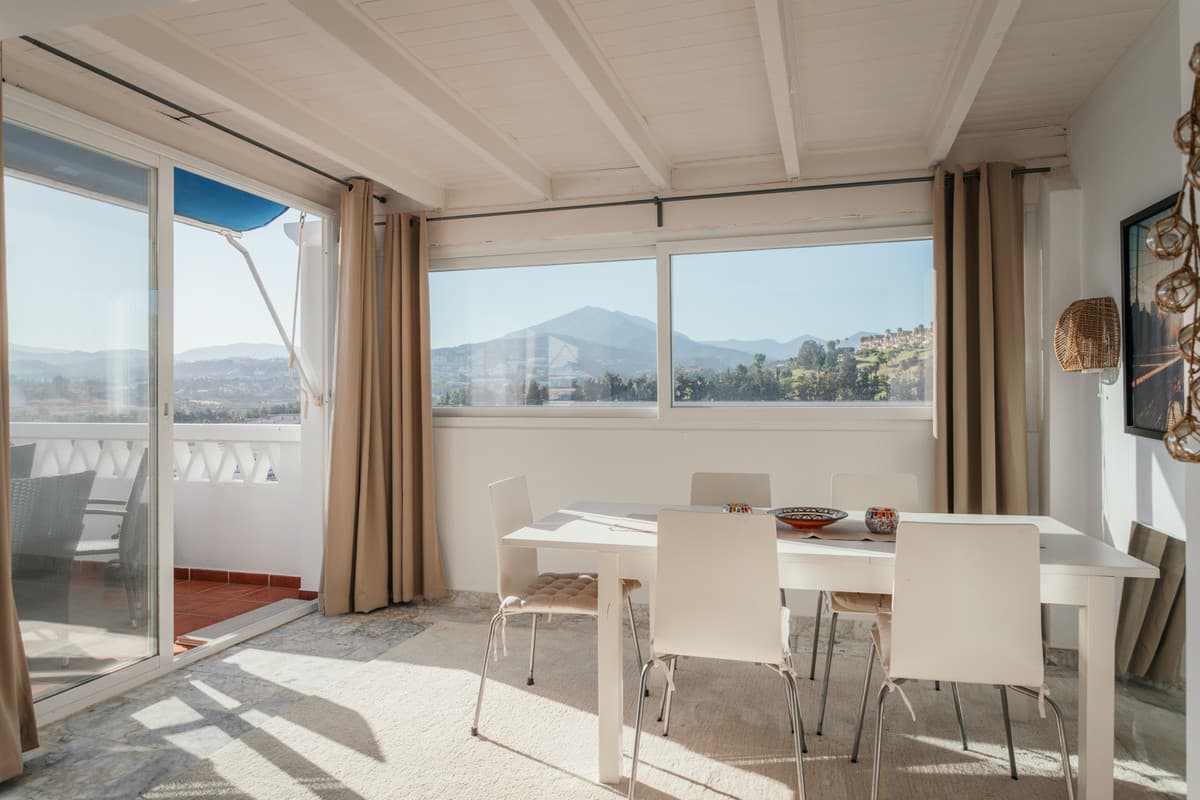 Penthouse in La Campana — photo 6 of 10