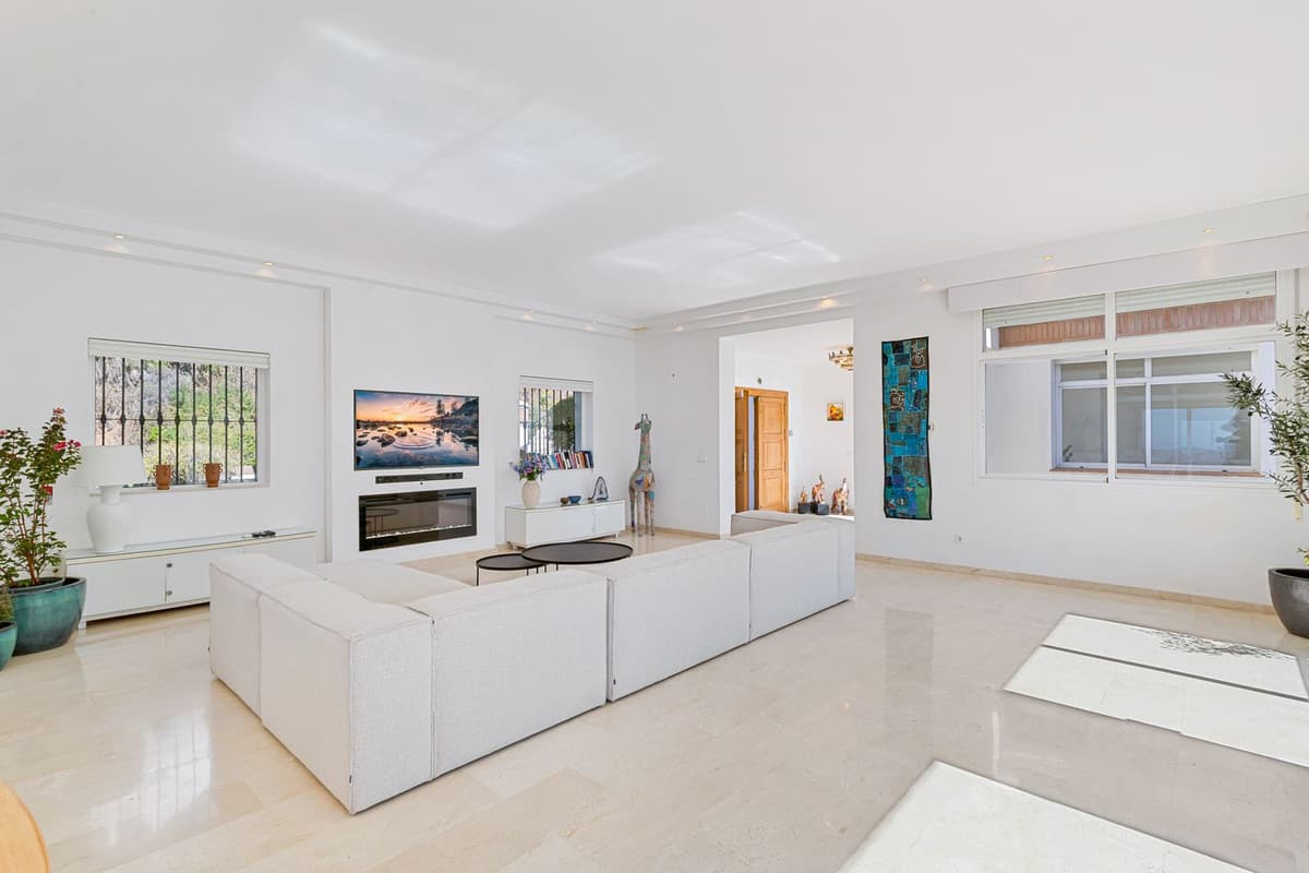 Detached Villa in Valtocado — photo 4 of 10