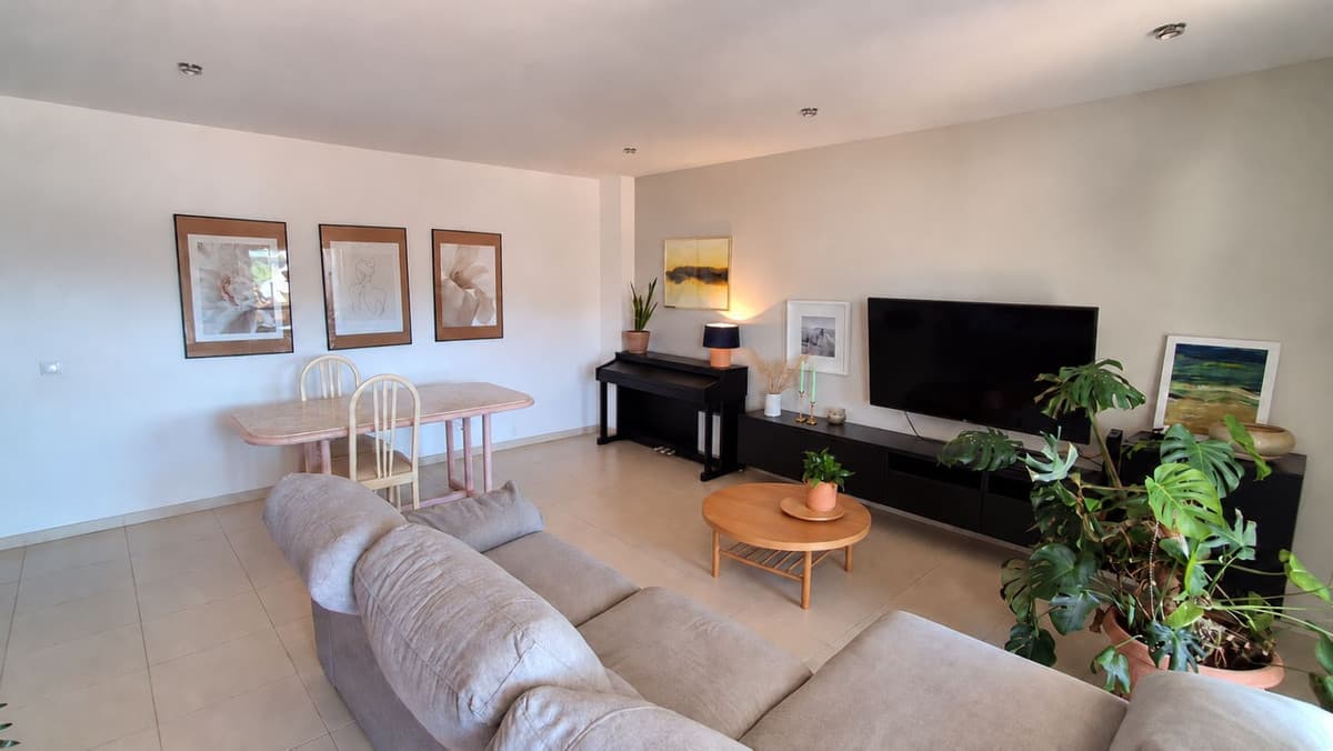 Ground Floor Apartment in Miraflores — photo 4 of 10