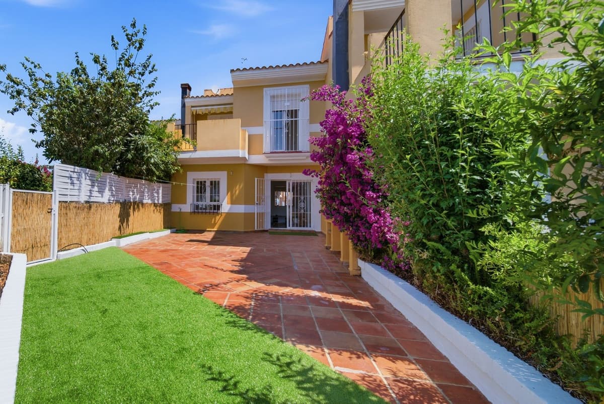 Townhouse in La Duquesa — photo 5 of 10