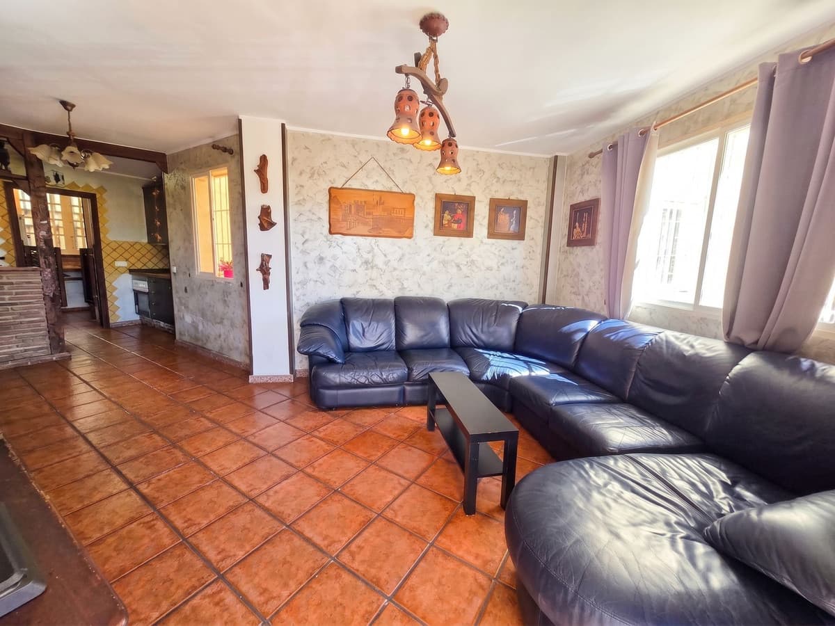 Middle Floor Apartment in Riviera del Sol — photo 2 of 10