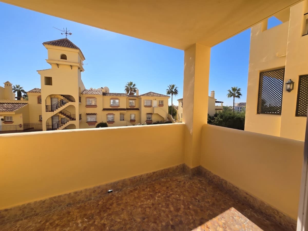 Middle Floor Apartment in Riviera del Sol — photo 3 of 10