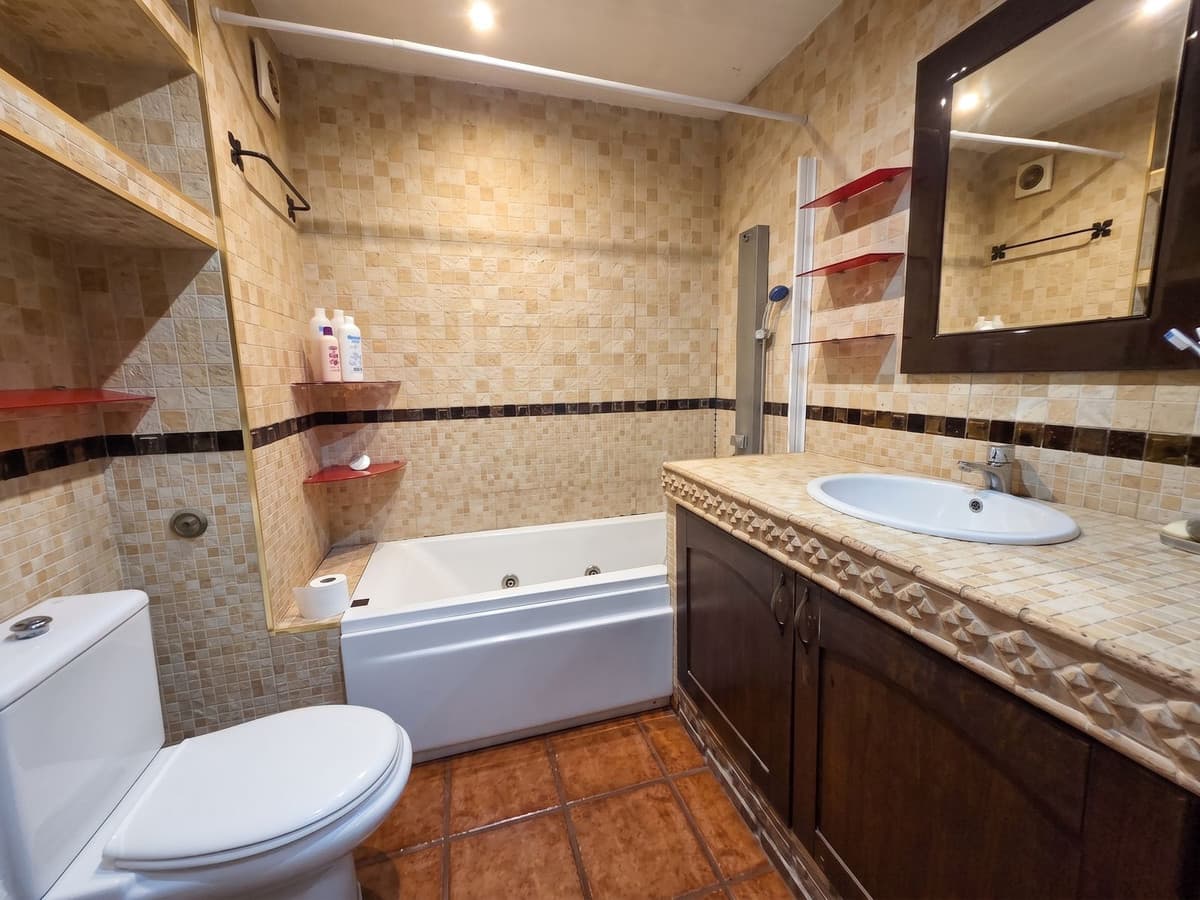 Middle Floor Apartment in Riviera del Sol — photo 6 of 10
