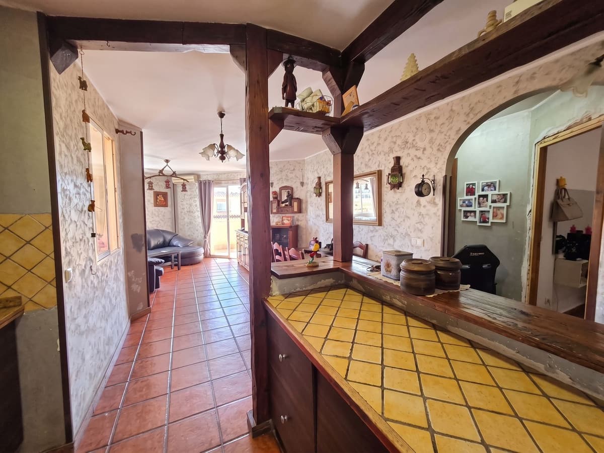 Middle Floor Apartment in Riviera del Sol — photo 10 of 10