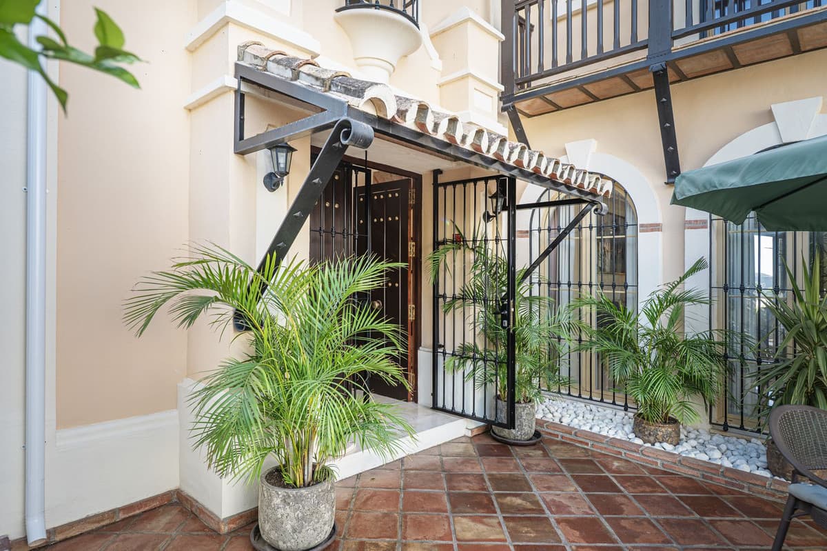 Detached Villa in Mijas Golf — photo 7 of 10