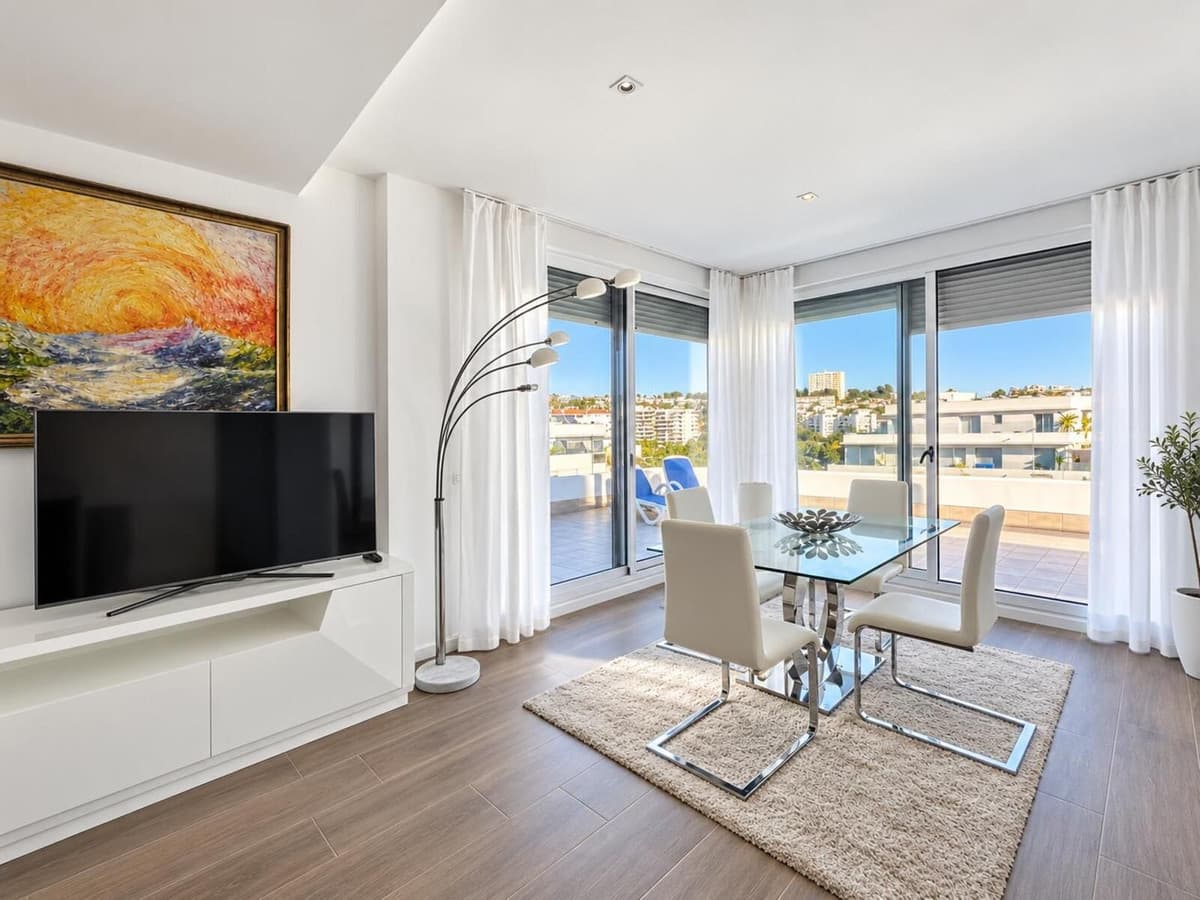 Penthouse in Nueva Andalucía — photo 4 of 10