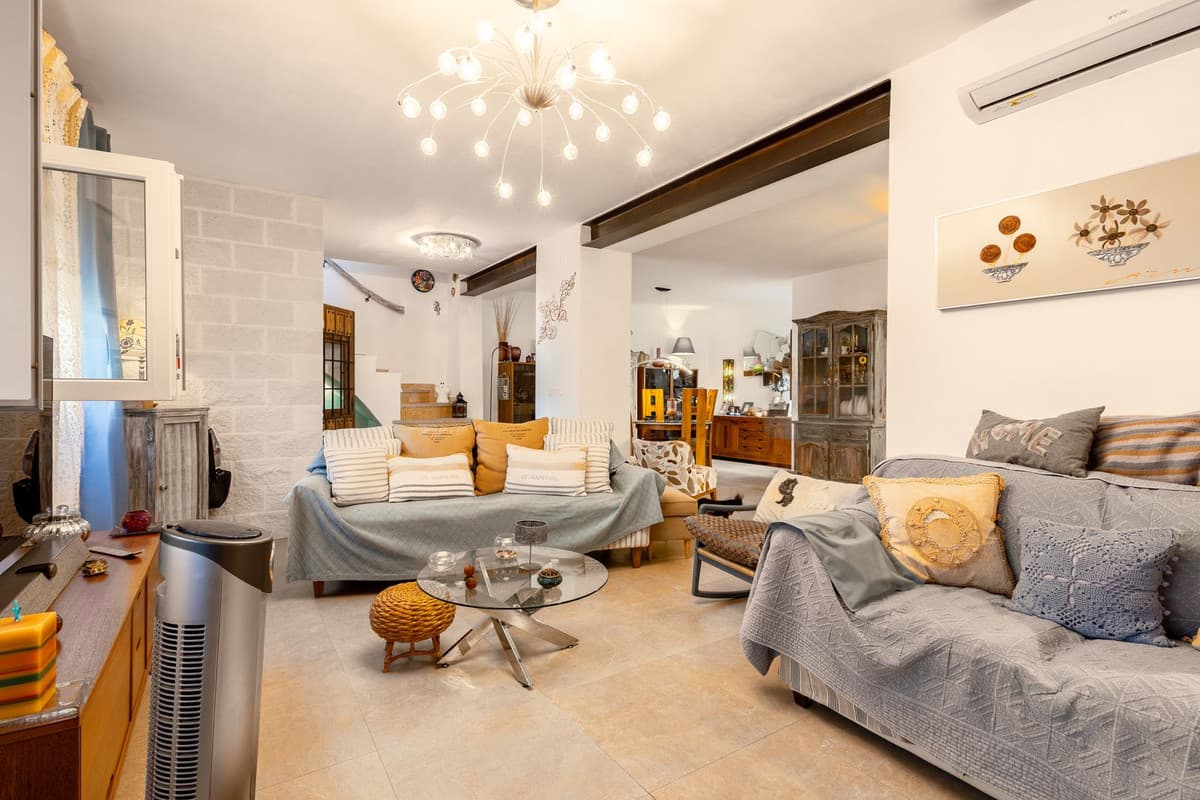 Townhouse in Alhaurín el Grande — photo 6 of 10