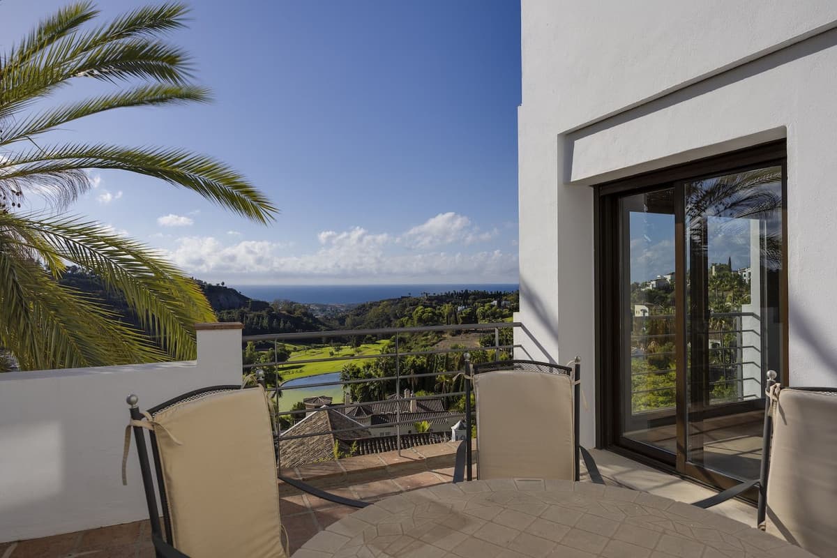Detached Villa in Benahavís — photo 10 of 10