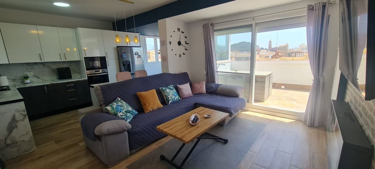 Penthouse in Málaga — photo 10 of 10