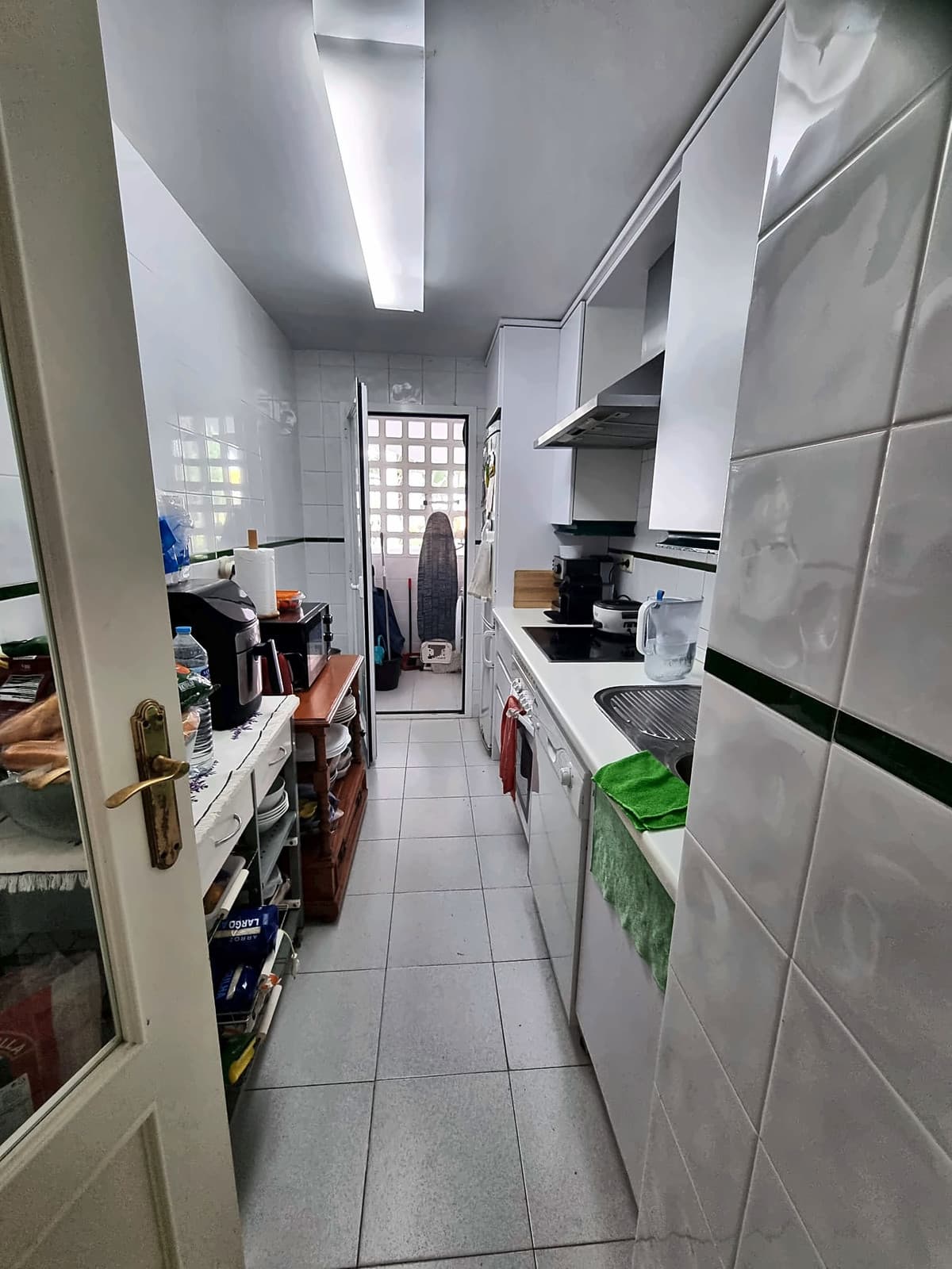Middle Floor Apartment in Nueva Andalucía — photo 6 of 10
