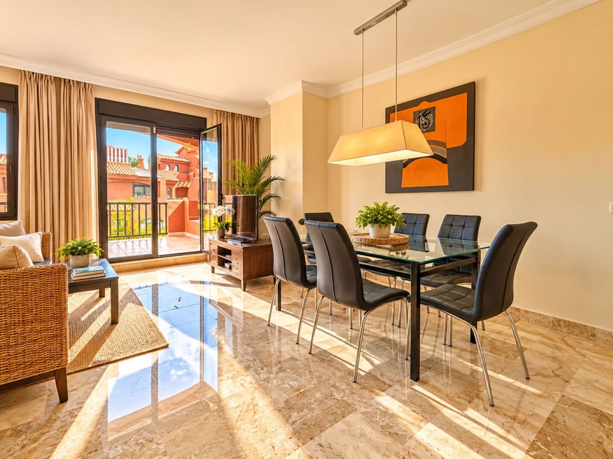 Penthouse Duplex in Estepona — photo 4 of 10