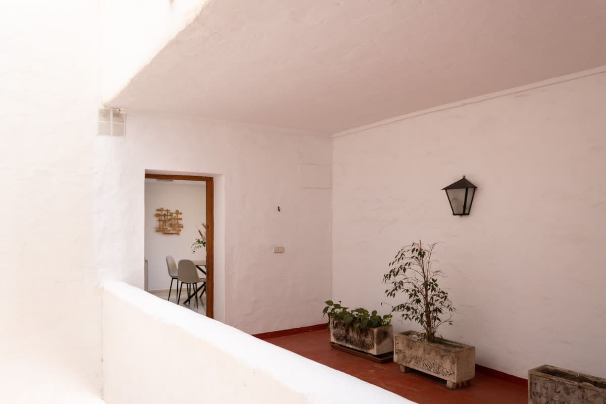 Middle Floor Apartment in Puerto Banús — photo 8 of 10
