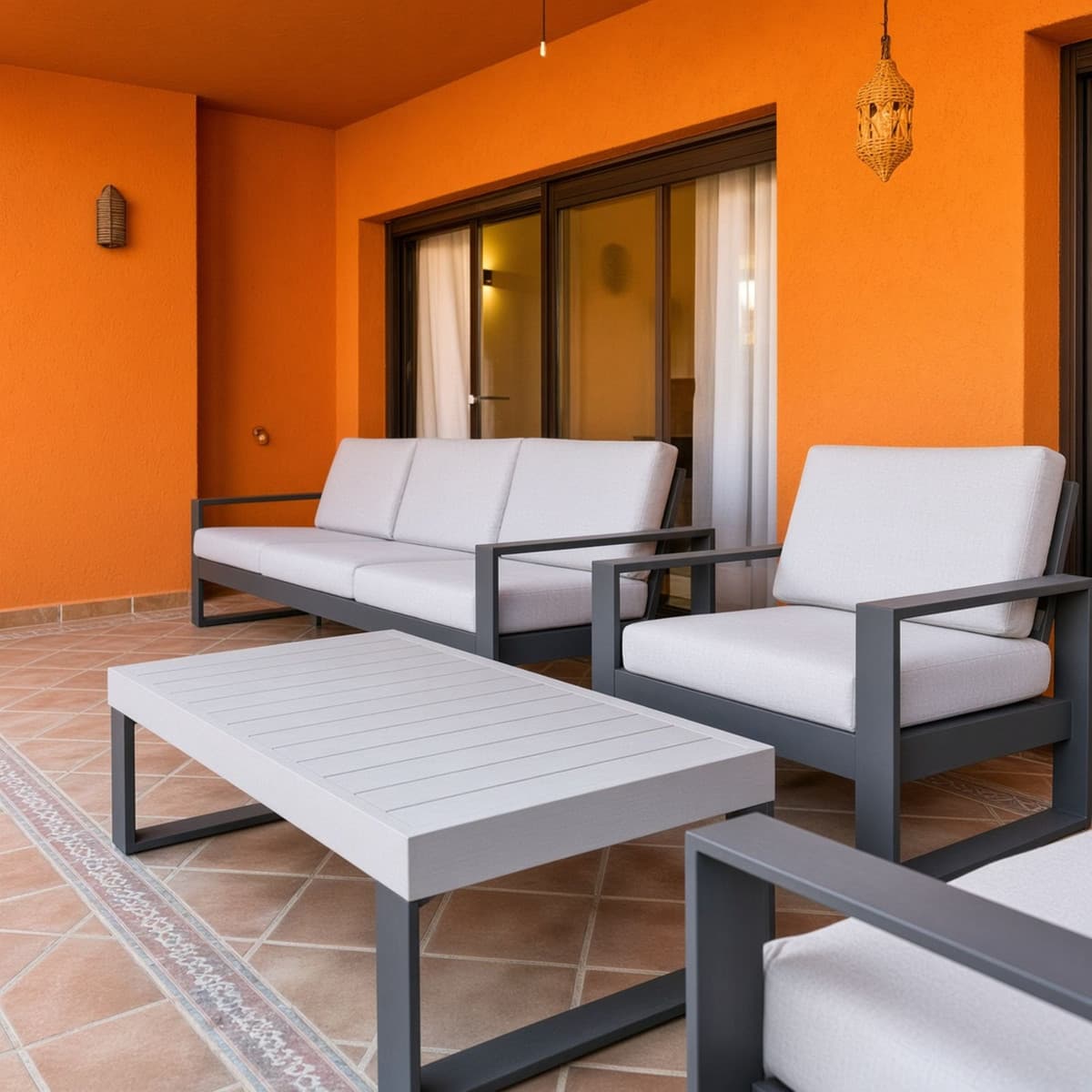 Ground Floor Apartment in Estepona — photo 3 of 10