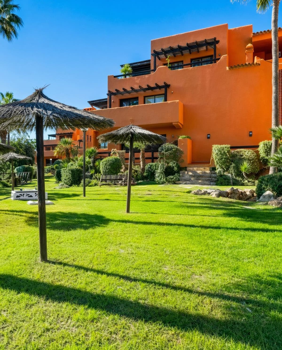 Ground Floor Apartment in Estepona — photo 8 of 10