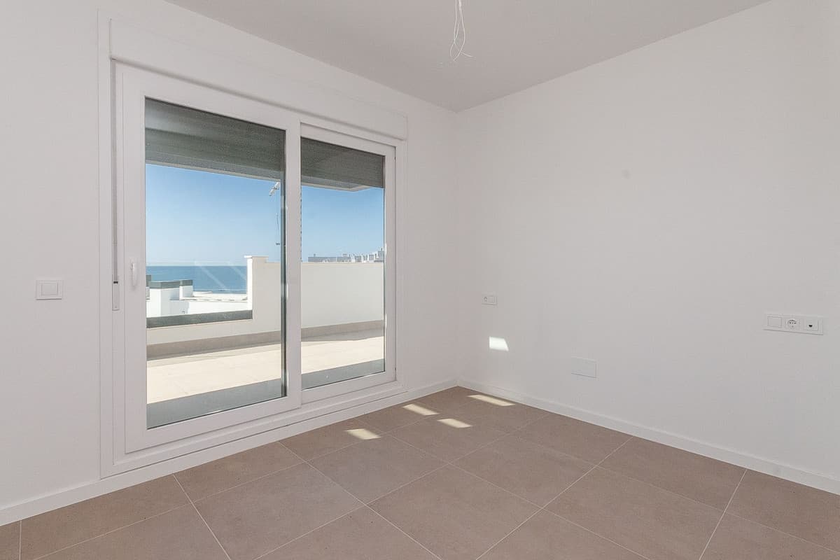 Penthouse in El Chaparral — photo 9 of 10