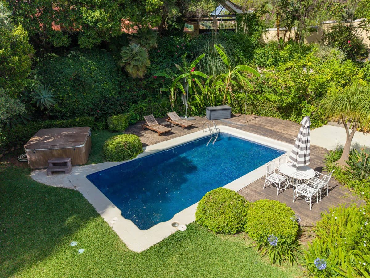Detached Villa in La Quinta — photo 7 of 10