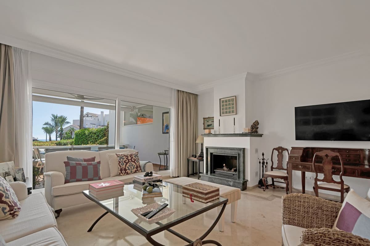 Ground Floor Apartment in Río Real — photo 5 of 10