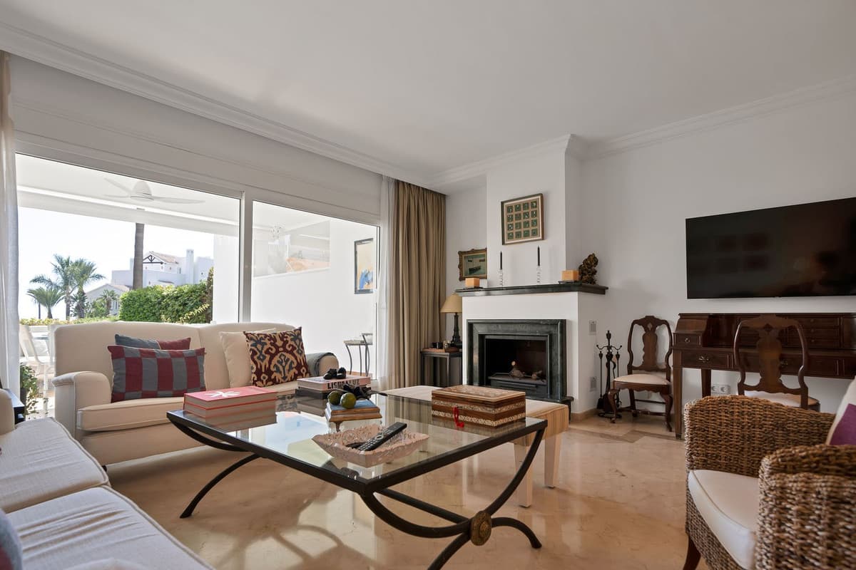 Ground Floor Apartment in Río Real — photo 6 of 10