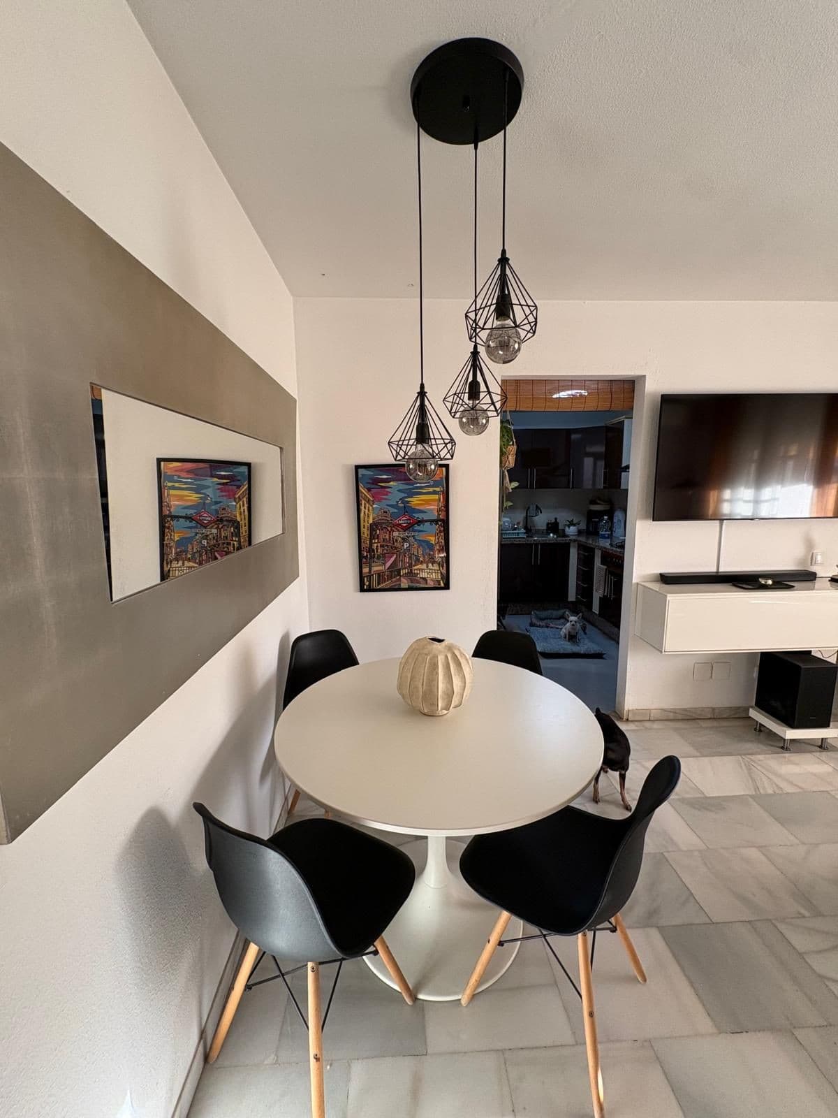 Middle Floor Apartment in Málaga Centro — photo 3 of 10