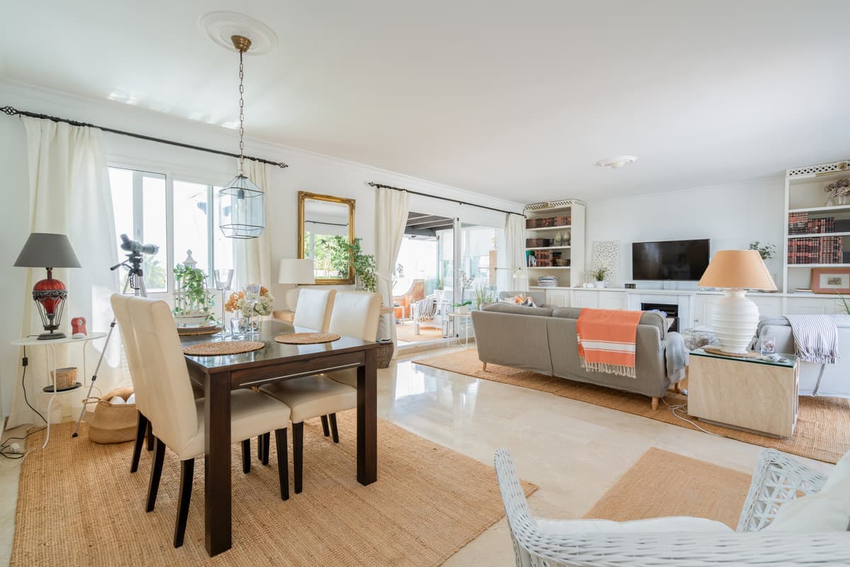 Penthouse in El Paraiso — photo 3 of 10