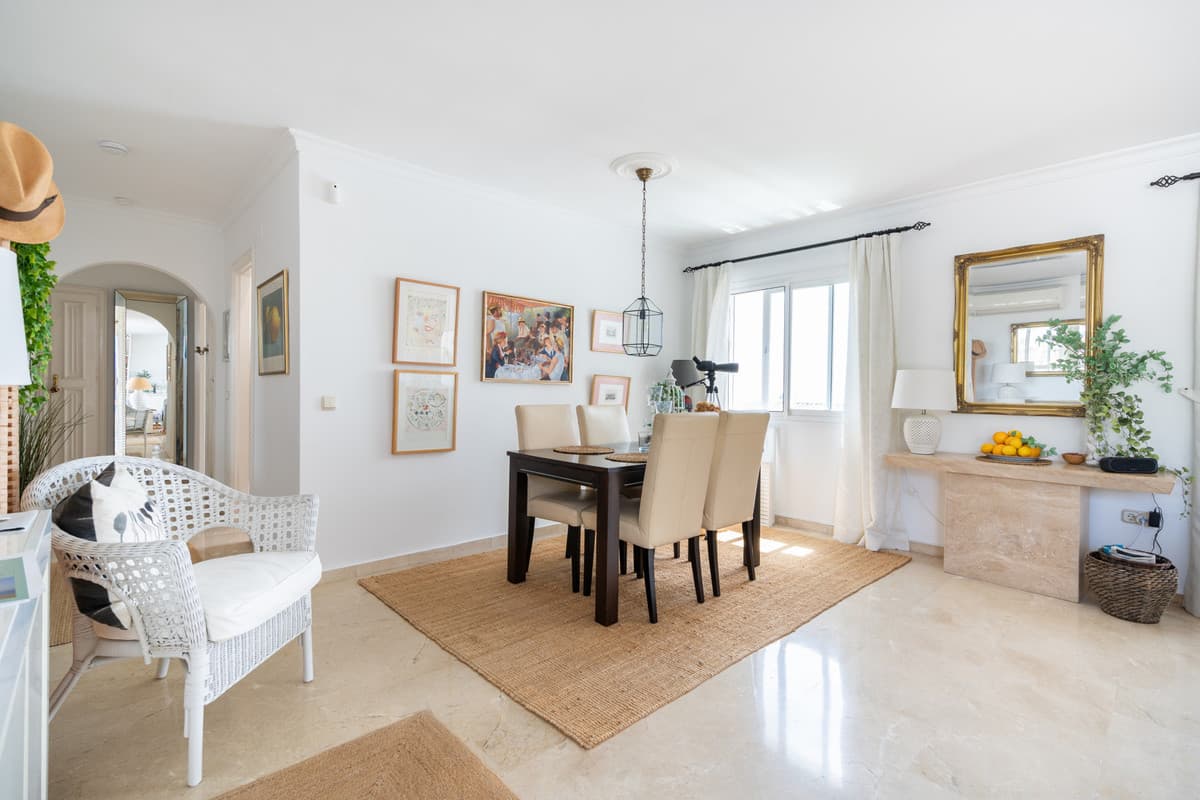 Penthouse in El Paraiso — photo 9 of 10